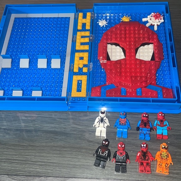 Storage Book Case & Figures - Picture 8 of 13